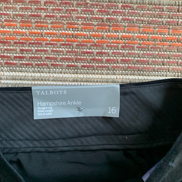 Women’s pants - Picture 2 of 3